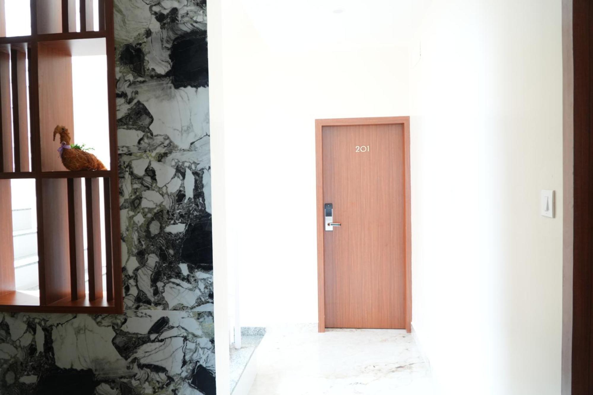 Uj Pallazzio - Business Class Luxury Hotel Tiruvannāmalai Dış mekan fotoğraf